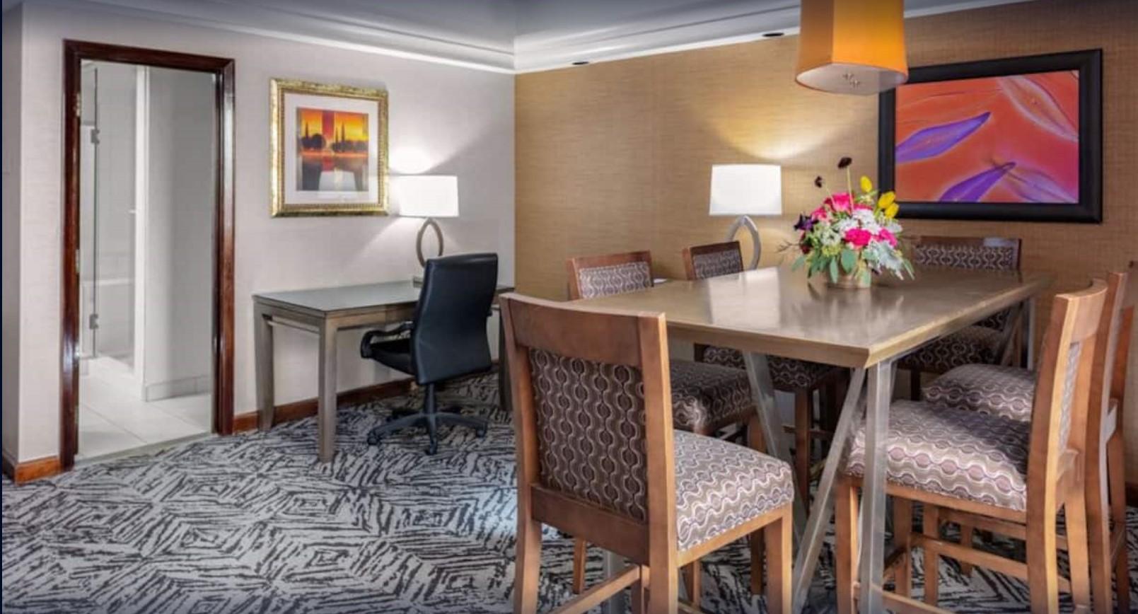 Doubletree By Hilton Hotel & Executive Meeting Center Omaha-Downtown Ngoại thất bức ảnh